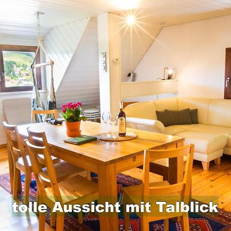 Wohlfuehl-Ferienwohnung 80 Qm, 8 Personen, Aussicht & Heimkino Тодтнау Экстерьер фото
