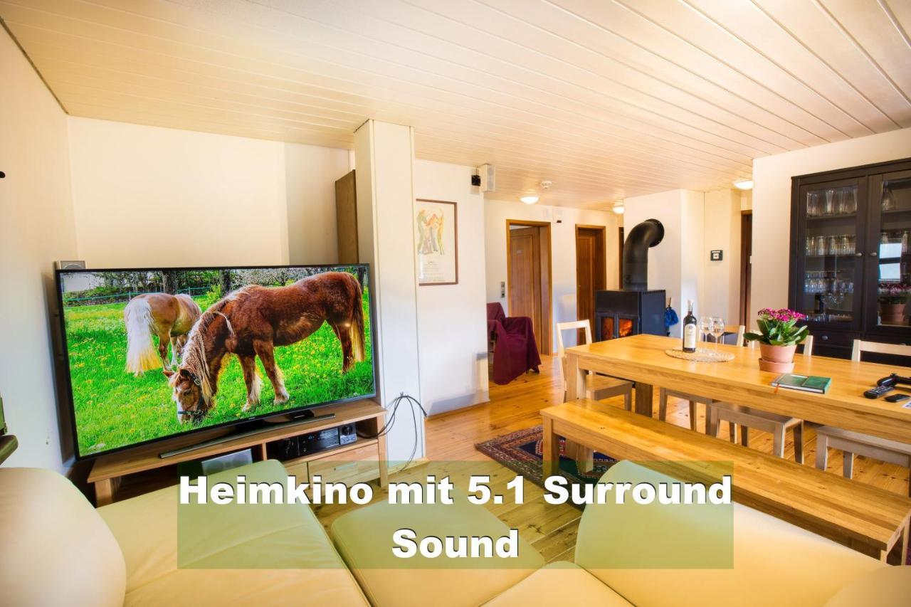 Wohlfuehl-Ferienwohnung 80 Qm, 8 Personen, Aussicht & Heimkino Тодтнау Экстерьер фото